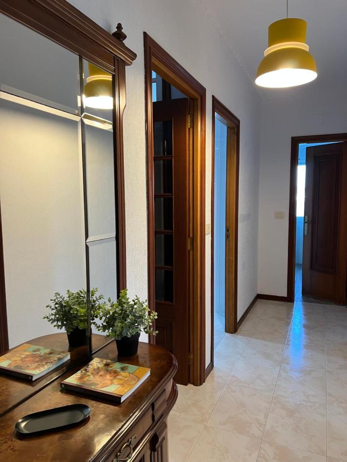 Apartamento En Cangas - Vistas Al Mar Esterno foto